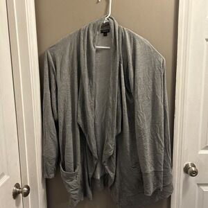 Torrid Super‎ Soft Gray Long Sleeve Drape Front Cardigan sz 3